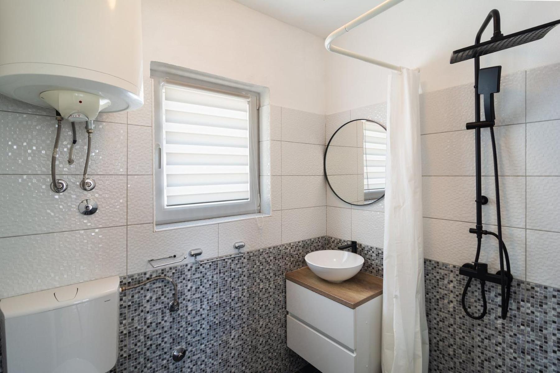 Sea-Views Brazza Apartments With Private Pool Milna  Εξωτερικό φωτογραφία