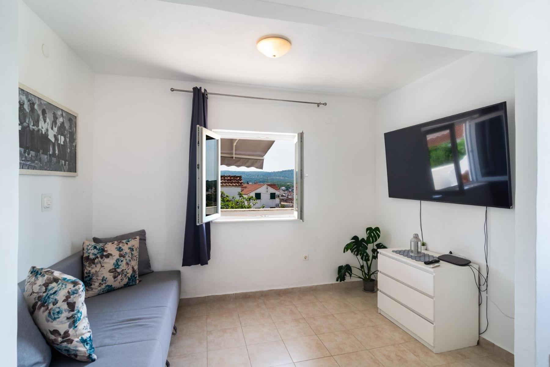 Sea-Views Brazza Apartments With Private Pool Milna  Εξωτερικό φωτογραφία