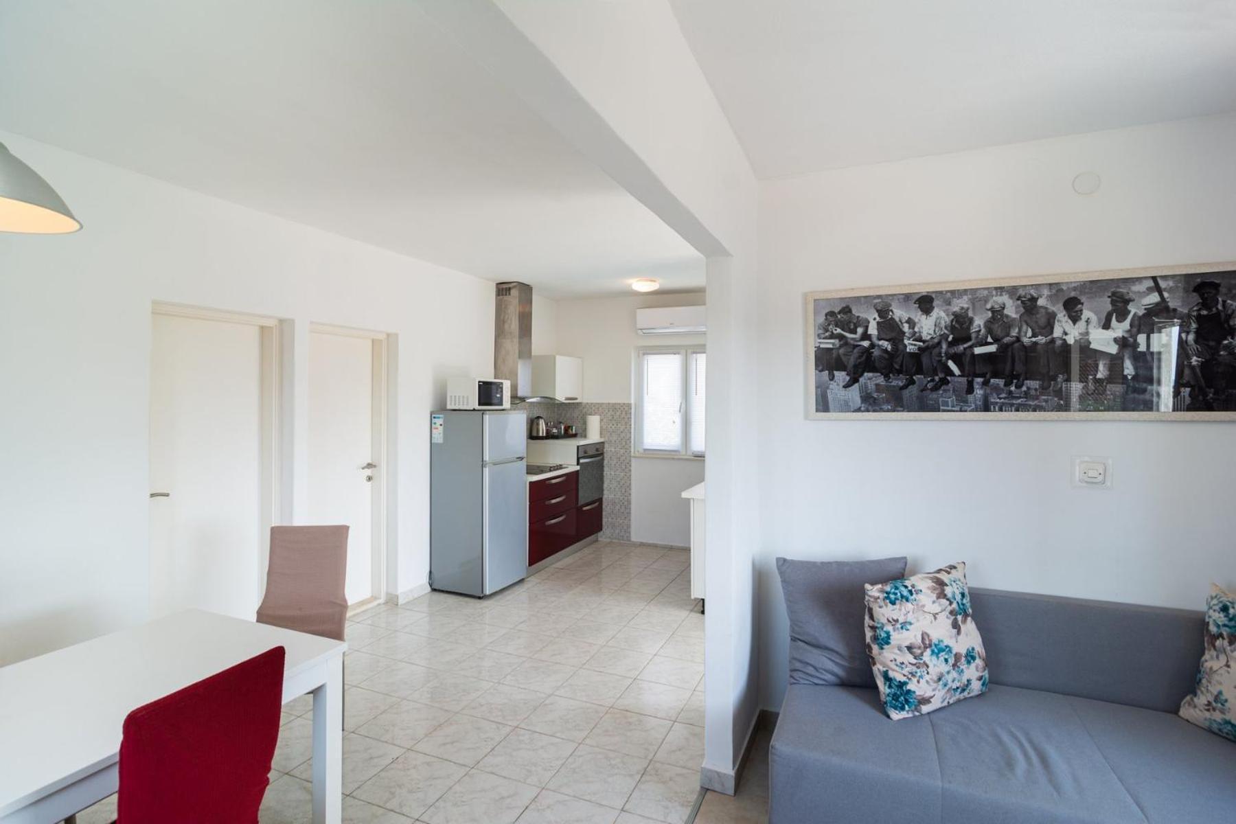 Sea-Views Brazza Apartments With Private Pool Milna  Εξωτερικό φωτογραφία